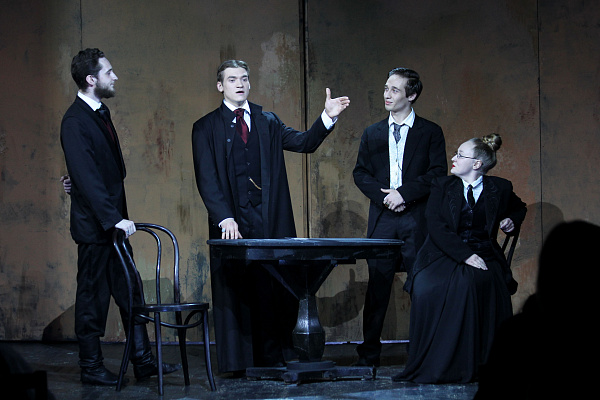 фотография Бесы